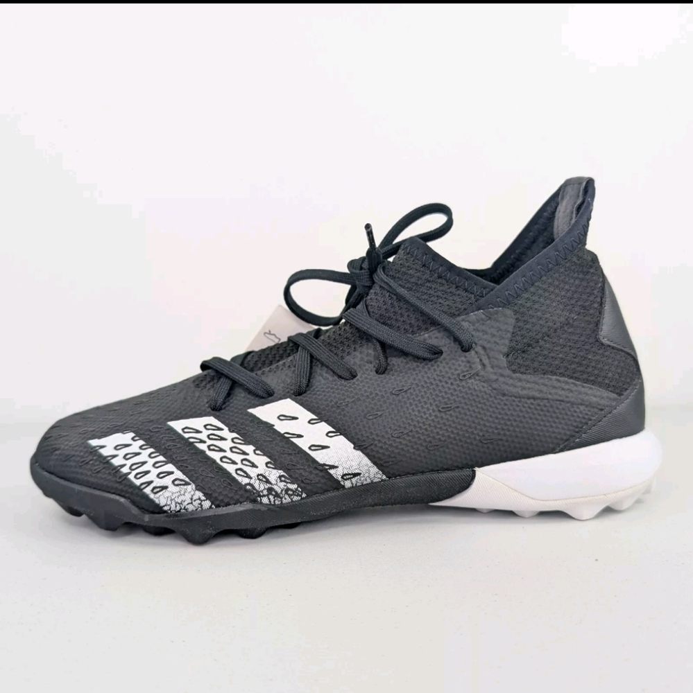 Adidas Predator Freak .3 Turf Shoes Soccer Cleats Men's Size 7 Black FY1038